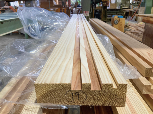 敷居・鴨居などの加工材